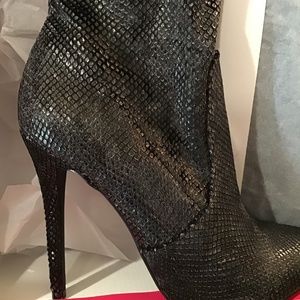 Svetlana Wide Calf High Heeled Thigh High Boots